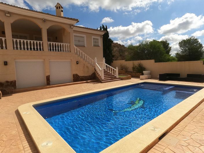 Image No.5-5 Bed Villa for sale