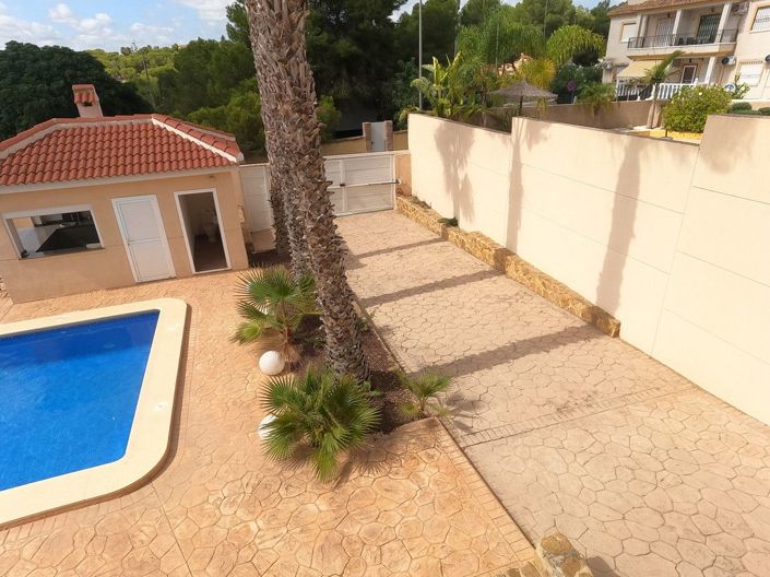 Image No.8-5 Bed Villa for sale