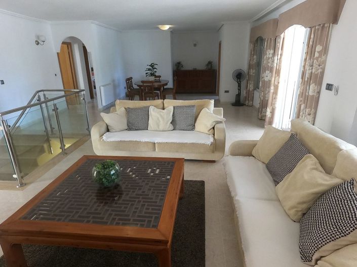 Image No.9-5 Bed Villa for sale