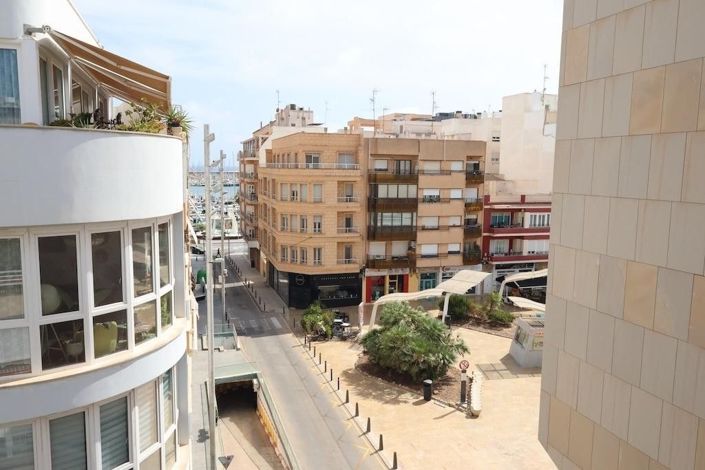 Image No.16-3 Bed Apartment for sale