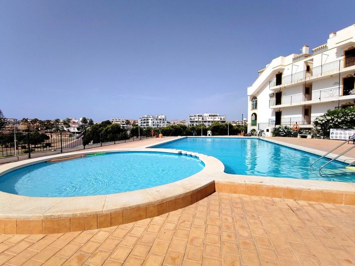 Image No.22-Appartement de 2 chambres à vendre à Orihuela Costa