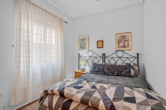 Image No.17-3 Bed Villa for sale