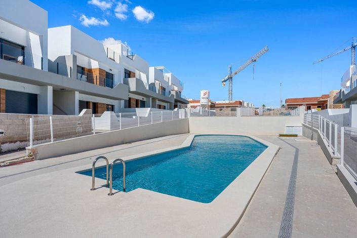 Image No.22-2 Bed Apartment for sale