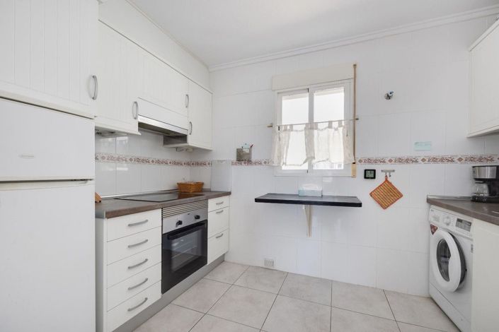 Image No.15-2 Bed Apartment for sale