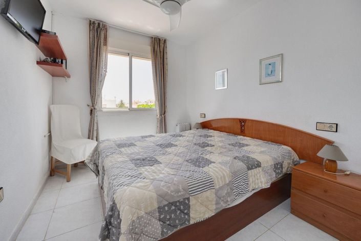 Image No.22-2 Bed Apartment for sale