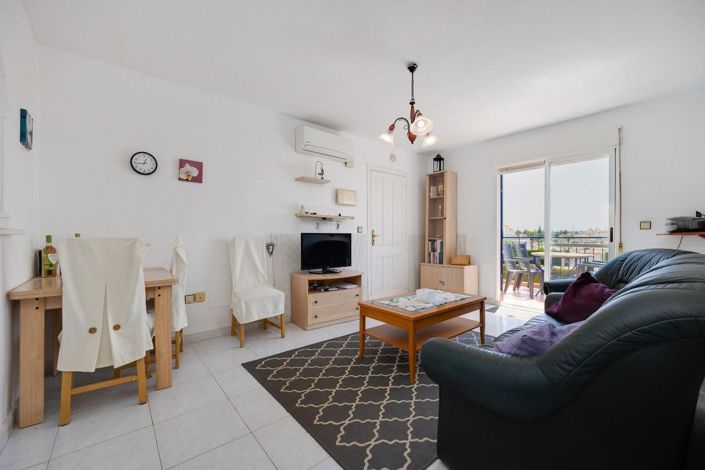 Image No.25-2 Bed Apartment for sale