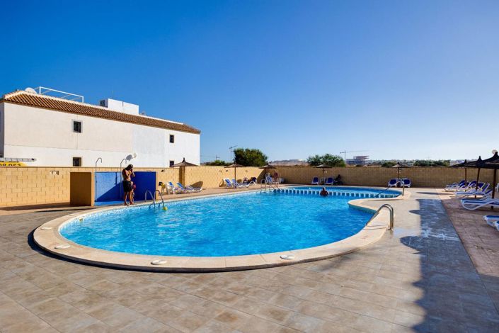 Image No.37-2 Bed Apartment for sale