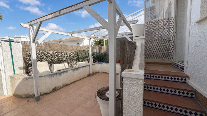 Image No.3-2 Bed Villa for sale