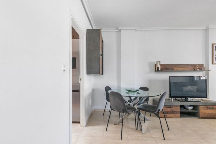 Image No.8-2 Bed Apartment for sale