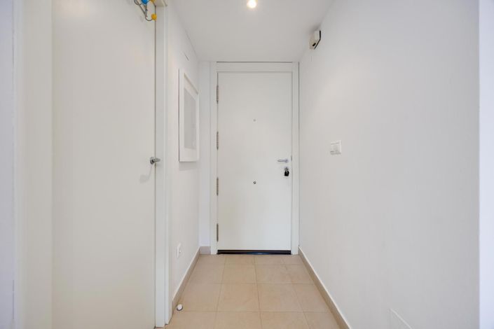 Image No.24-2 Bed Apartment for sale