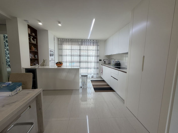 Image No.14-2 Bed Apartment for sale