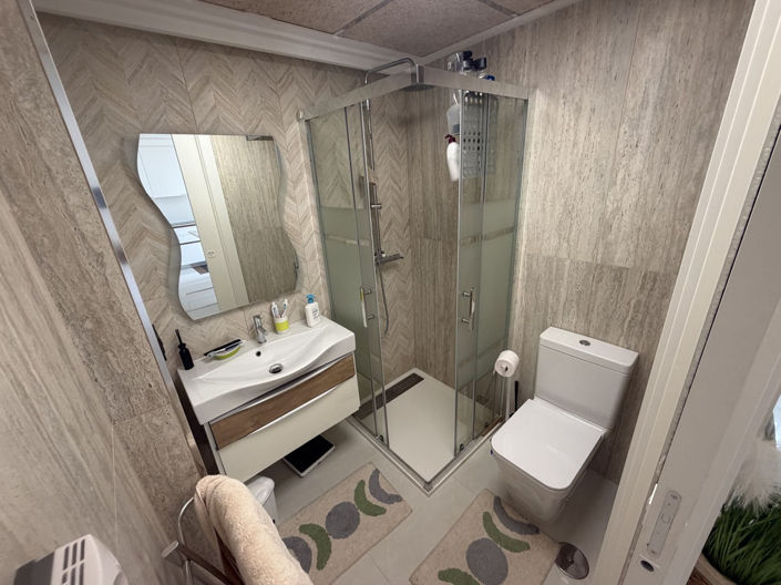 Image No.28-2 Bed Apartment for sale