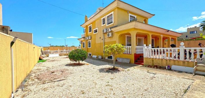 Image No.15-Villa de 6 chambres à vendre à Torrevieja
