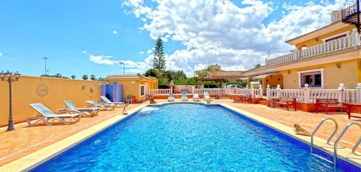 Image No.23-Villa de 6 chambres à vendre à Torrevieja
