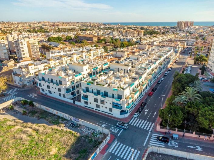 Image No.4-Appartement de 2 chambres à vendre à Torrevieja
