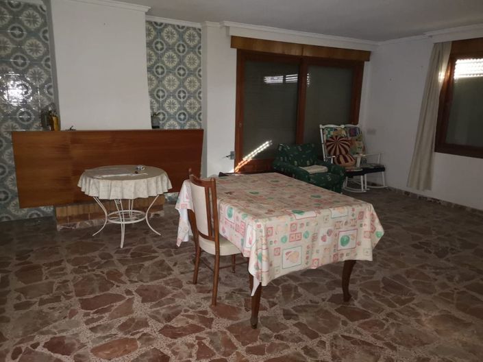 Image No.15-7 Bed Villa for sale