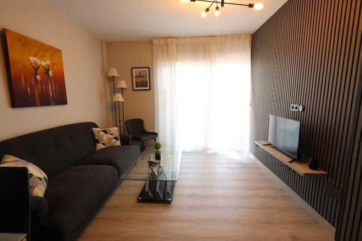 Image No.8-2 Bed Apartment for sale