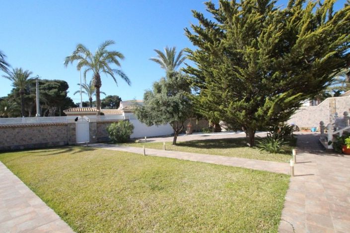 Image No.23-5 Bed Villa for sale