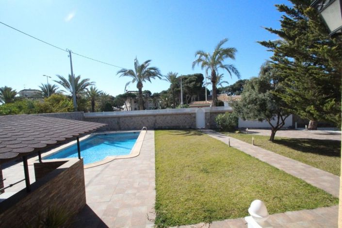 Image No.24-5 Bed Villa for sale
