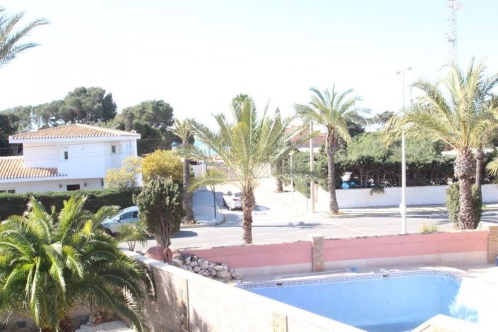 Image No.36-5 Bed Villa for sale