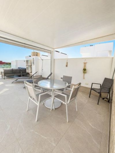 Image No.17-3 Bed House for sale
