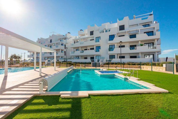 Image No.24-2 Bed Apartment for sale