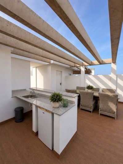 Image No.18-2 Bed Apartment for sale