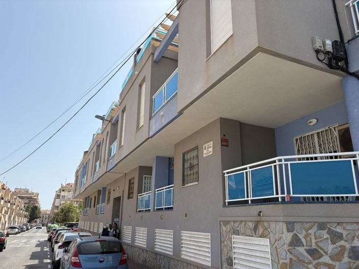 Image No.33-Appartement de 2 chambres à vendre à Torrevieja