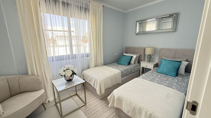 Image No.22-3 Bed House for sale