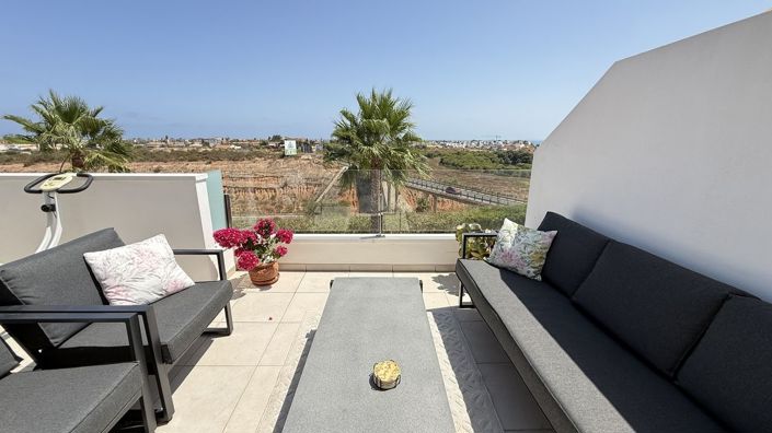 Image No.31-3 Bed House for sale