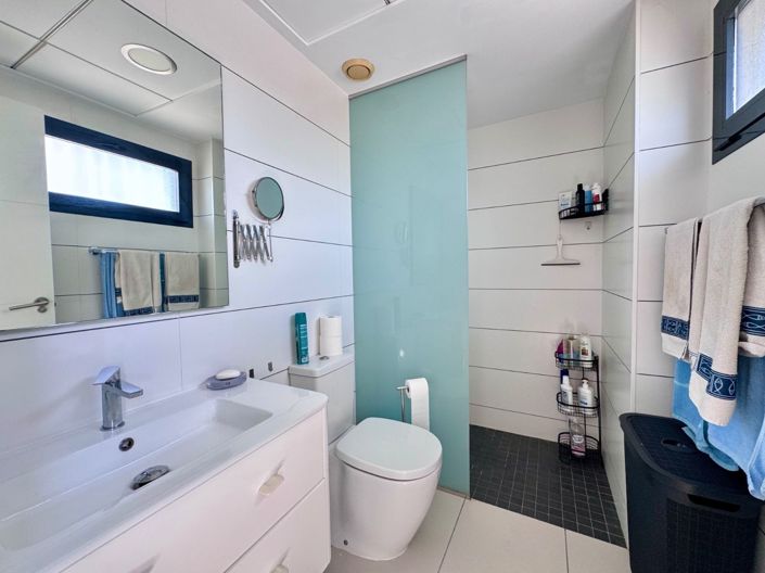 Image No.28-3 Bed House for sale