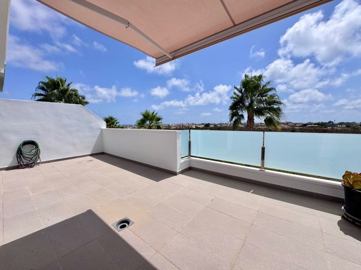 Image No.31-3 Bed House for sale
