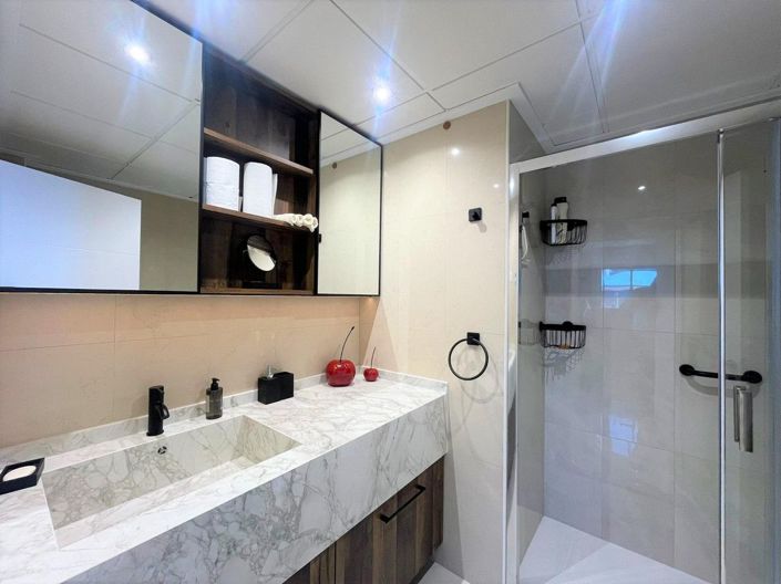 Image No.18-3 Bed Apartment for sale