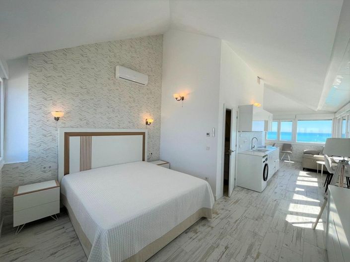 Image No.38-3 Bed Apartment for sale