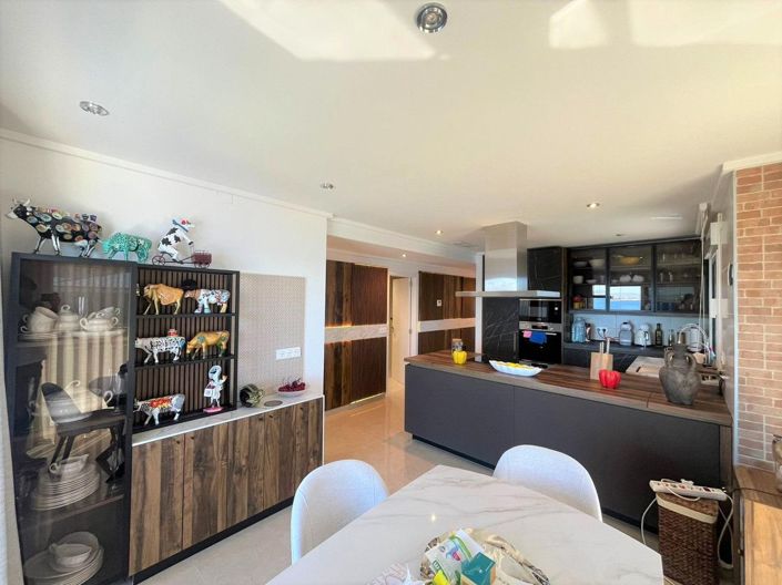 Image No.4-3 Bed Apartment for sale