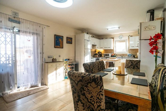 Image No.20-6 Bed Villa for sale