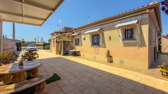Image No.23-3 Bed Villa for sale