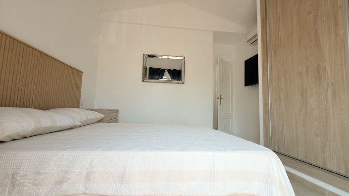 Image No.29-3 Bed Villa for sale