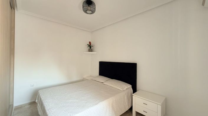 Image No.34-3 Bed Villa for sale