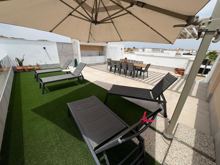 Image No.8-3 Bed Penthouse for sale