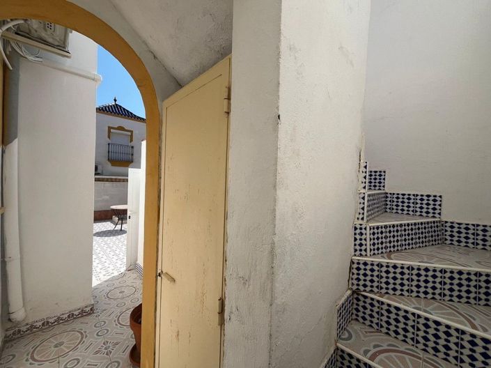 Image No.16-2 Bed Villa for sale