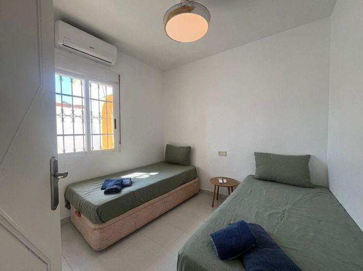 Image No.6-2 Bed Villa for sale