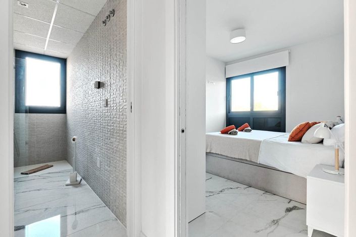 Image No.23-2 Bed Apartment for sale