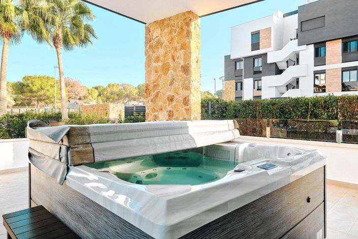 Image No.29-2 Bed Apartment for sale