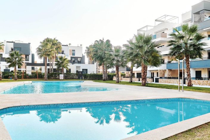 Image No.32-2 Bed Apartment for sale