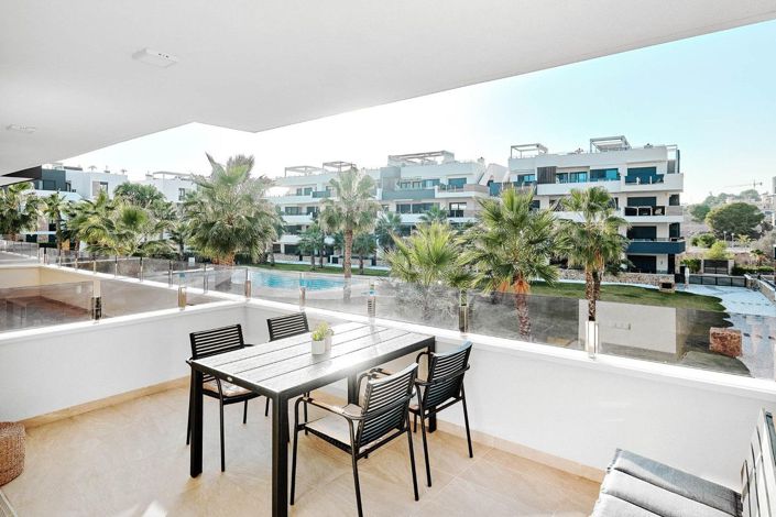 Image No.35-2 Bed Apartment for sale