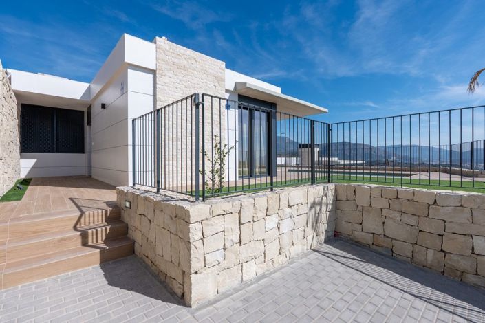Image No.38-3 Bed Villa for sale