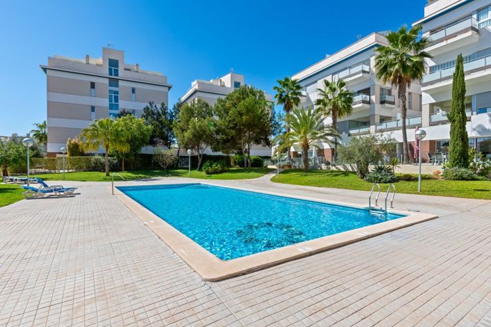Image No.27-3 Bed Apartment for sale