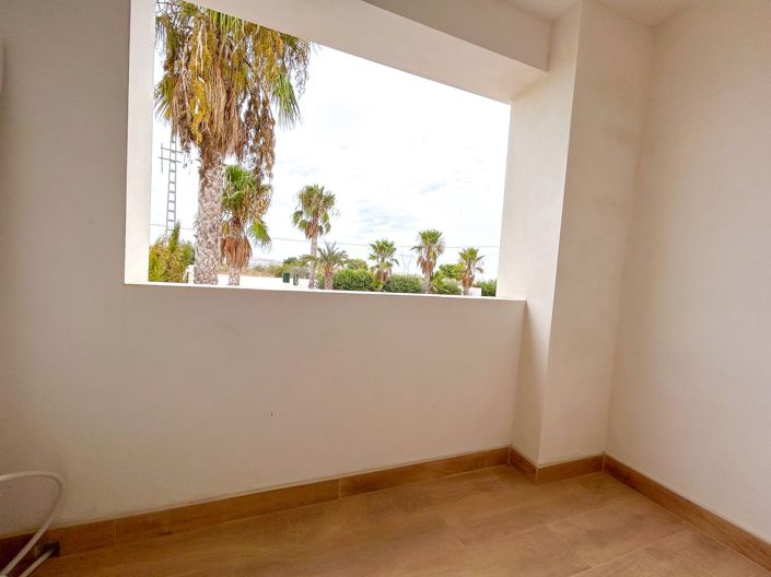 Image No.26-8 Bed Villa for sale