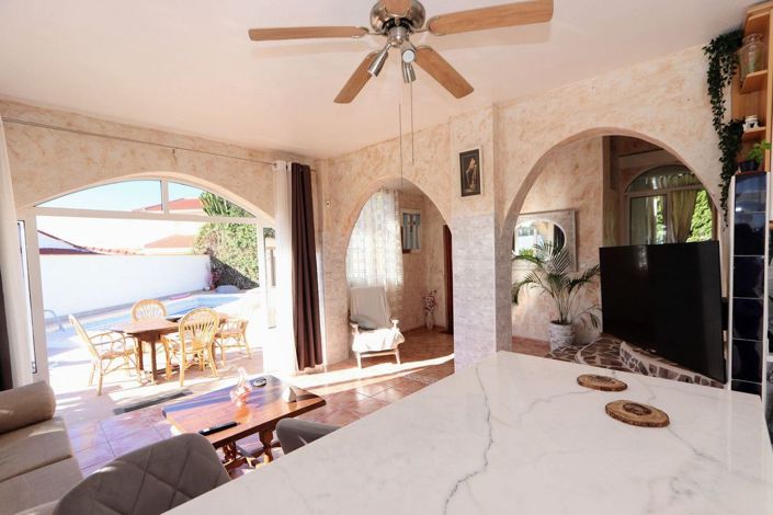 Image No.36-6 Bed Villa for sale